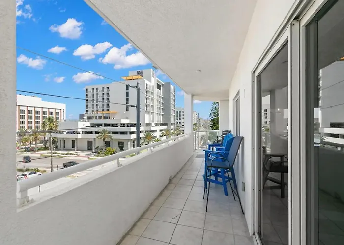 Private 3 Bed 3.5 Bath By The Ferienhaus *