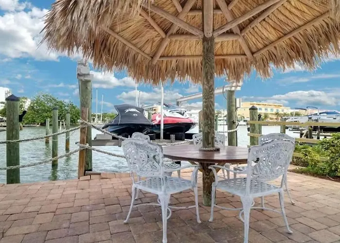 Private 3 Bed 3.5 Bath By The * Clearwater Beach
