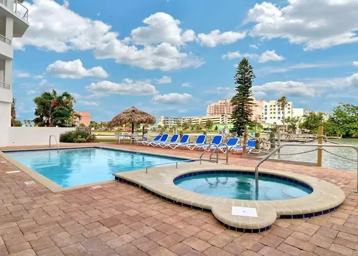 Ferienhaus Private 3 Bed 3.5 Bath By The *