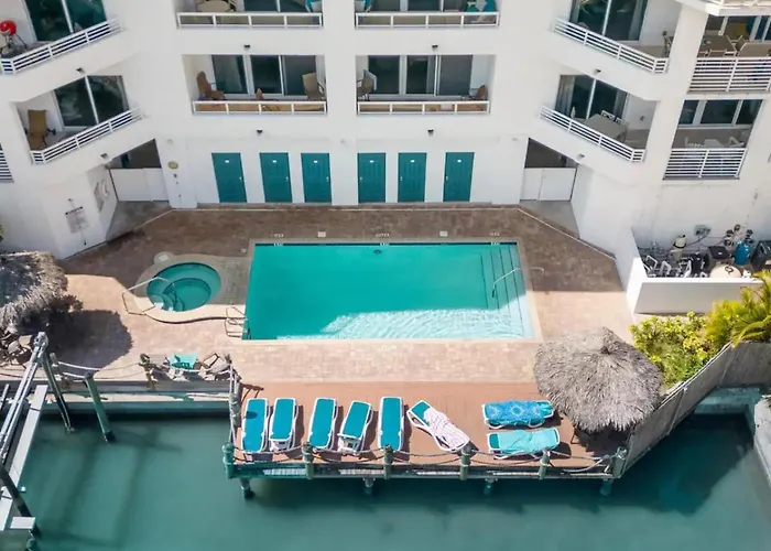 Private 3 Bed 3.5 Bath By The Clearwater Beach