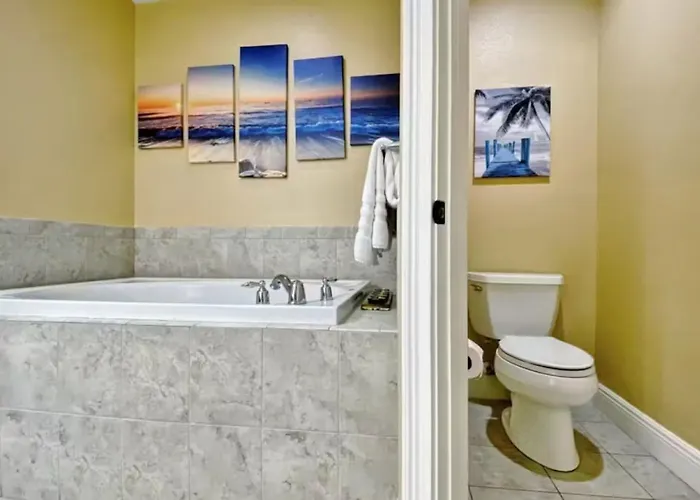 Private 3 Bed 3.5 Bath By The * Clearwater Beach