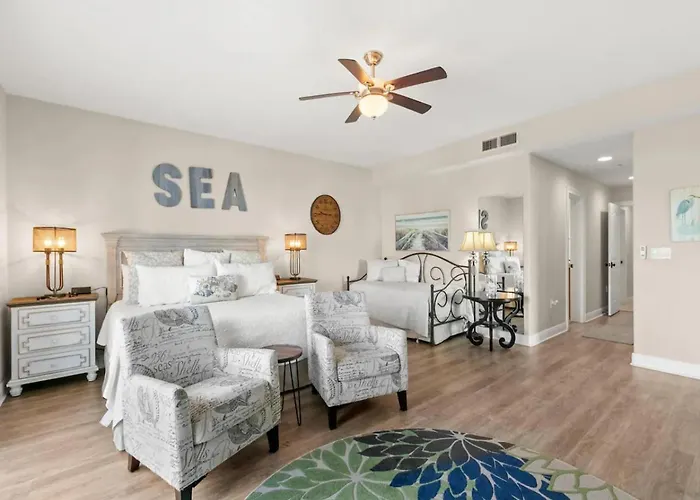 Private 3 Bed 3.5 Bath By The * Clearwater Beach
