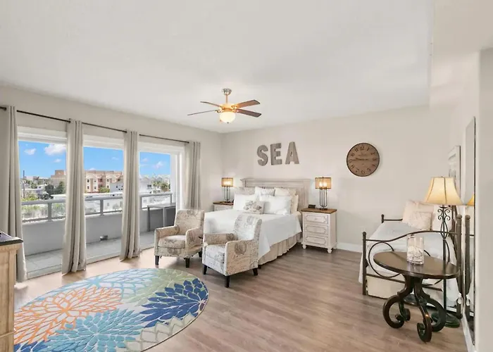 Ferienhaus Private 3 Bed 3.5 Bath By The