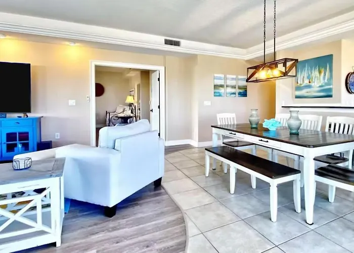 Private 3 Bed 3.5 Bath By The * Clearwater Beach
