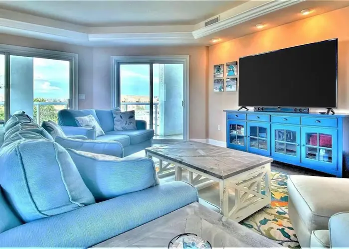 Private 3 Bed 3.5 Bath By The Ferienhaus
