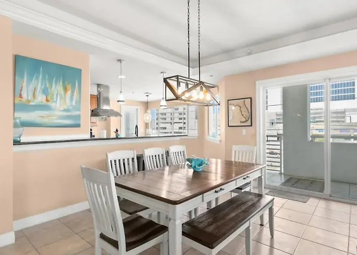 Private 3 Bed 3.5 Bath By The Ferienhaus